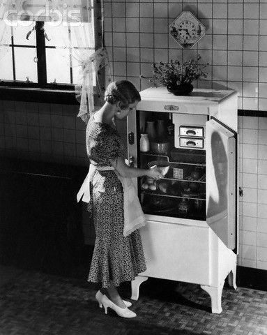 1920's refrigerator.jpg