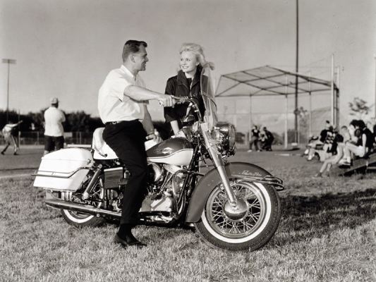 1965_FL_Electra_Glide.jpg