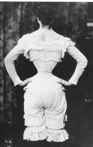 Gibson Girl in her corset in the early 1900’s.jpg