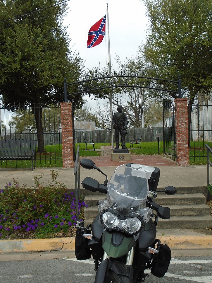 Grimes CO Confederate Memorial.jpg