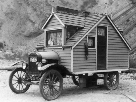 Motorhome 1926.jpg