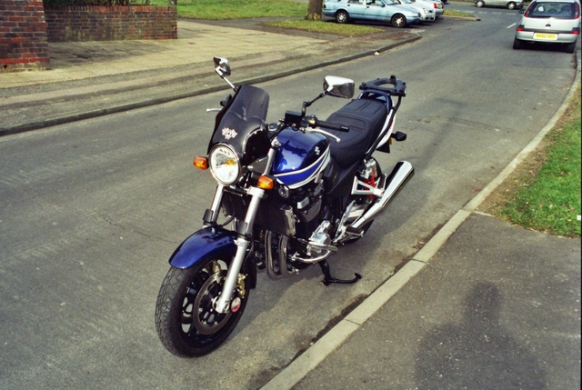 Susuki 1400-001.jpg