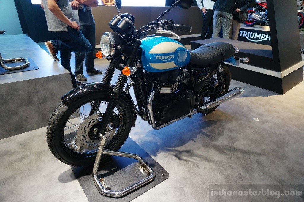 Triumph-Bonneville-Spirit-front-three-quarters-12-at-the-INTERMOT-2014-1024x680.jpg