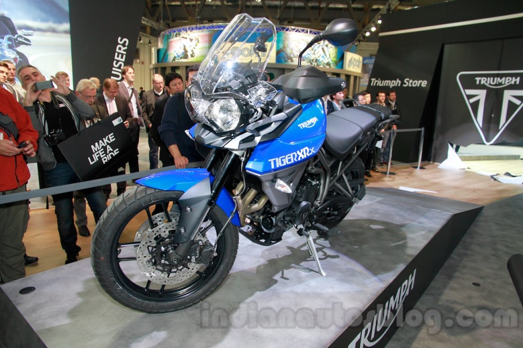 Triumph-Tiger-800-XRx-front-three-quarter-at-the-EICMA-2014-1024x682.jpg